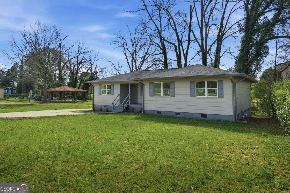 16 Rosenwald Drive Hampton GA 30228