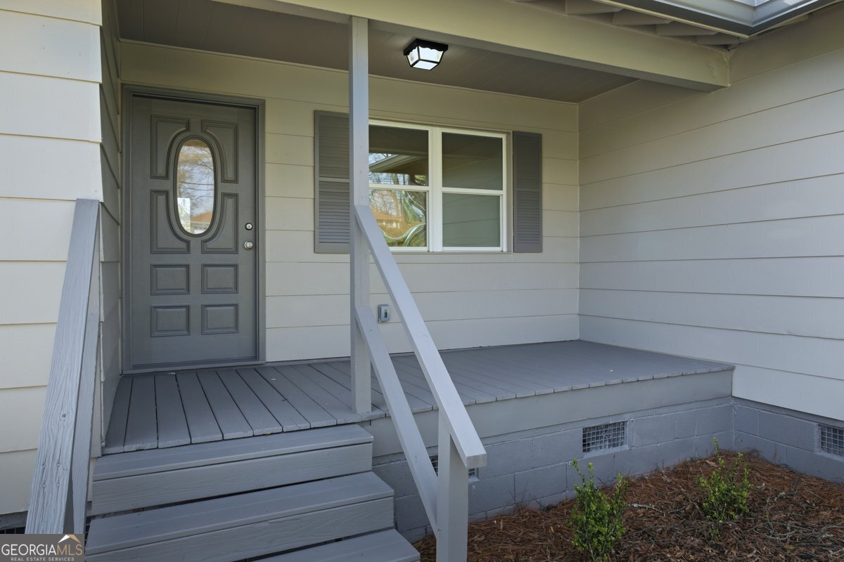 16 Rosenwald Drive Hampton GA 30228