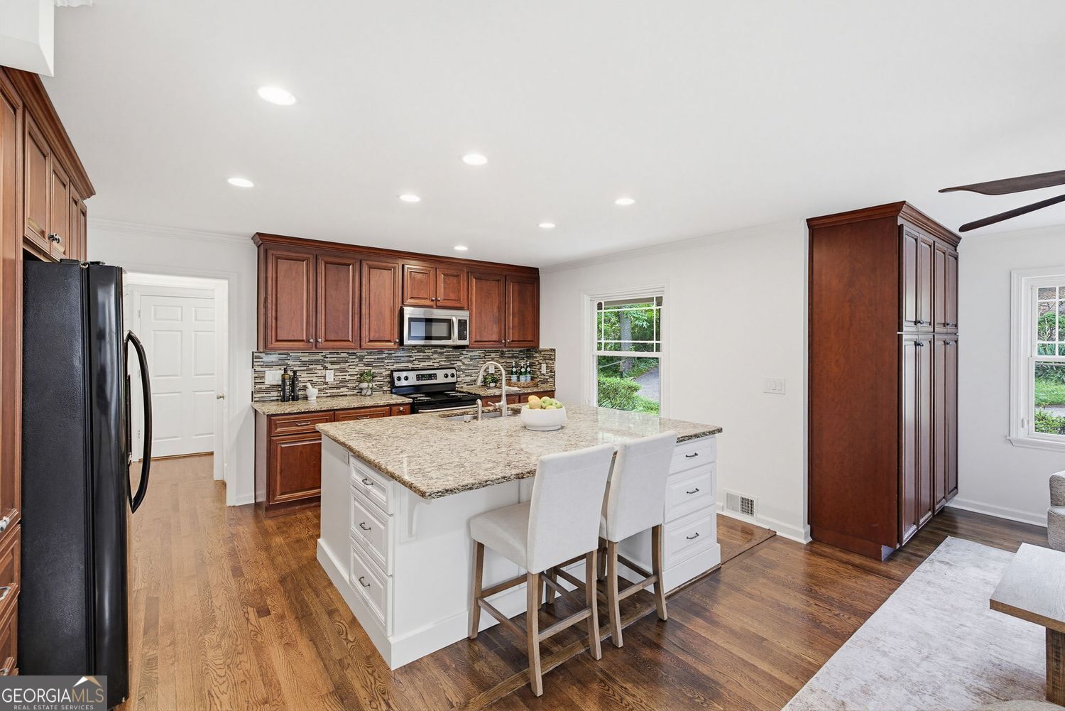 445 Forest Hills Drive NE Sandy Springs GA 30342