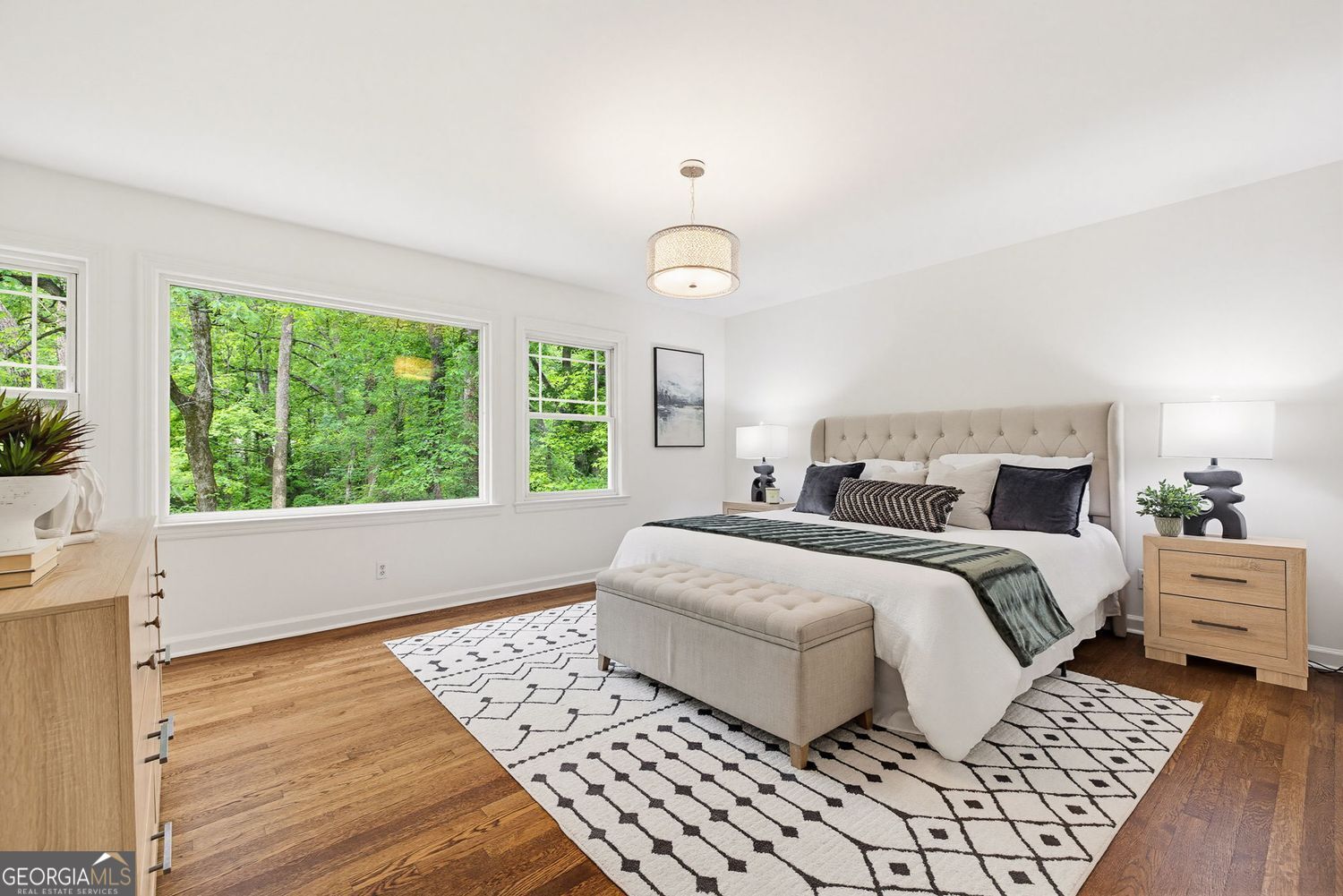445 Forest Hills Drive NE Sandy Springs GA 30342