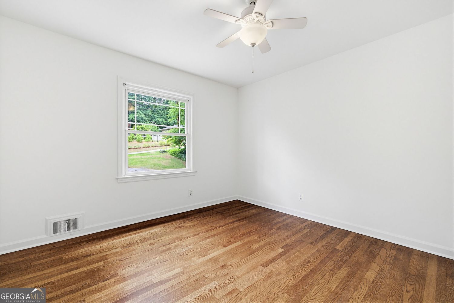 445 Forest Hills Drive NE Sandy Springs GA 30342
