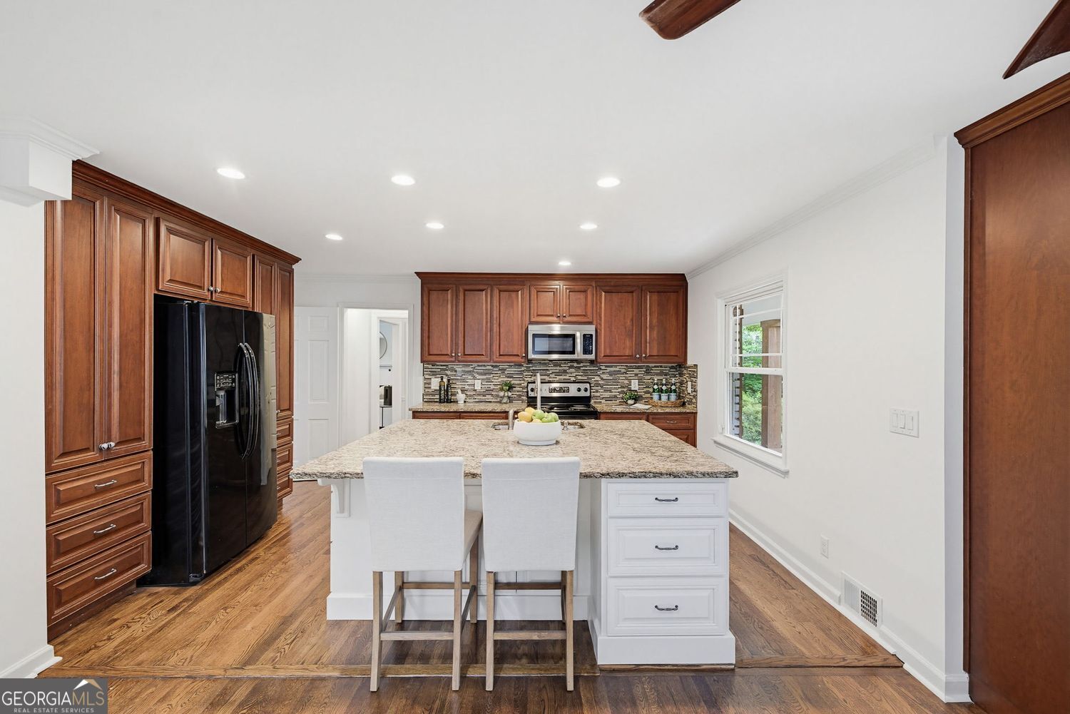 445 Forest Hills Drive NE Sandy Springs GA 30342