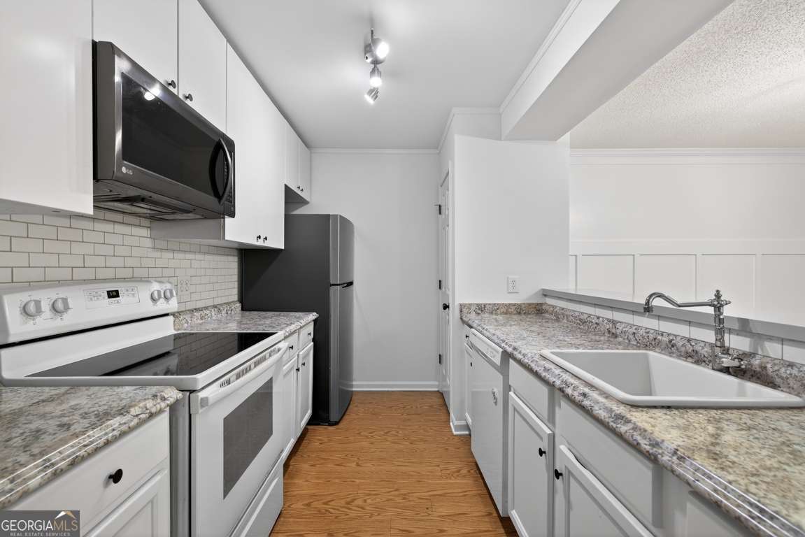 201 Barrington Hills Drive Atlanta GA 30350