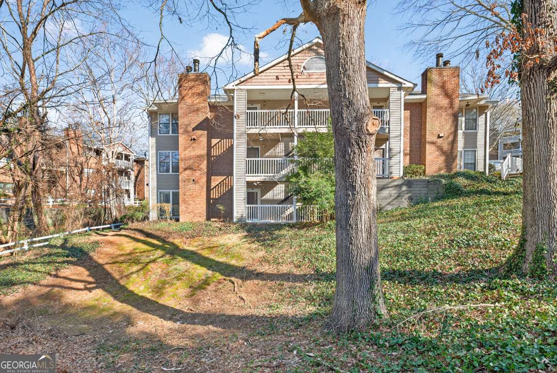 201 Barrington Hills Drive Atlanta GA 30350