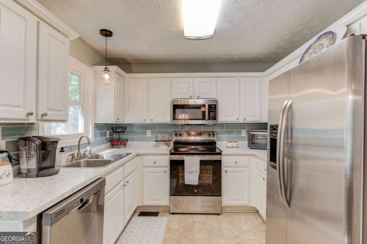 4688 Eucalyptus Way Flowery Branch GA 30542