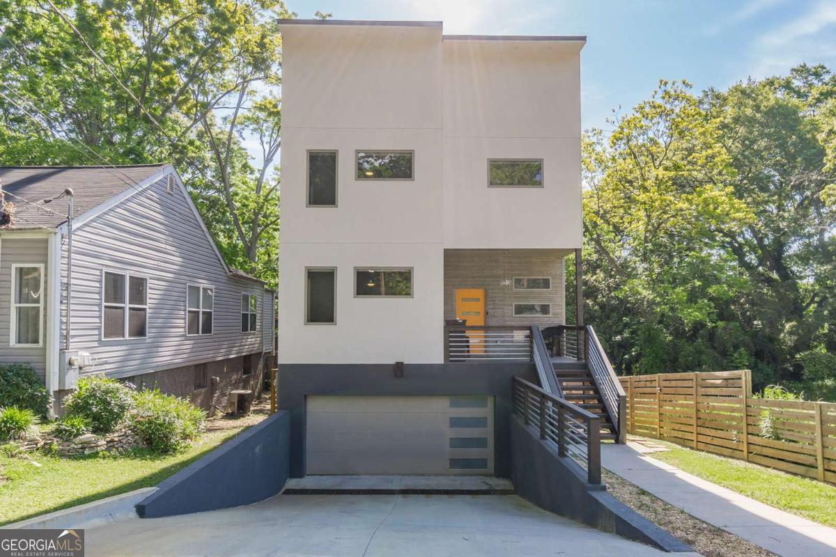 406 E Side Avenue SE Atlanta GA 30316