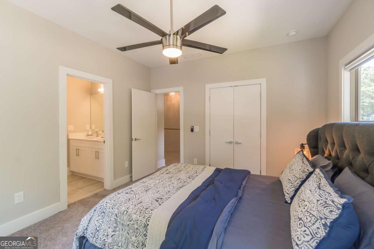 406 E Side Avenue SE Atlanta GA 30316