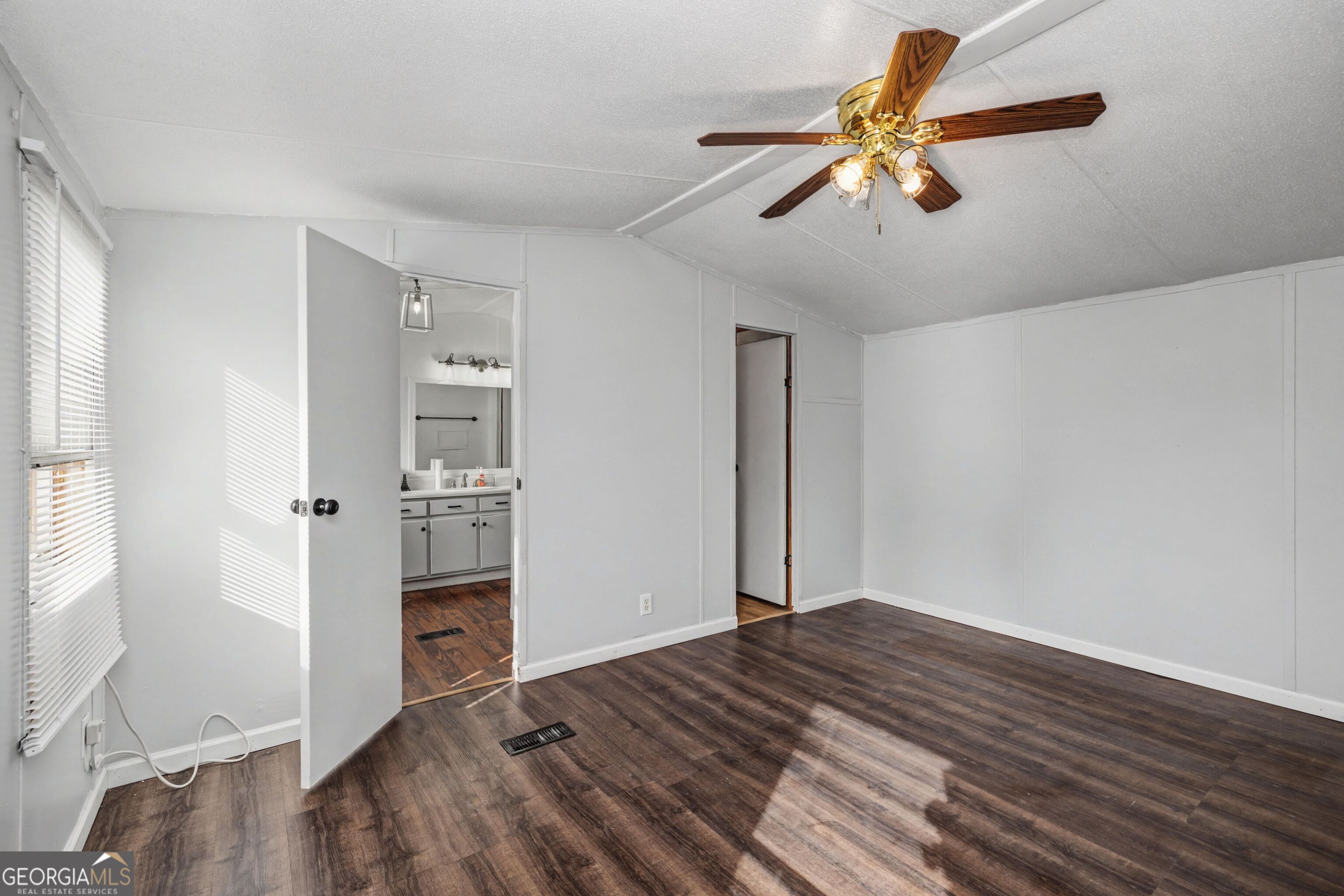 73 Lillian Circle Stockbridge GA 30281