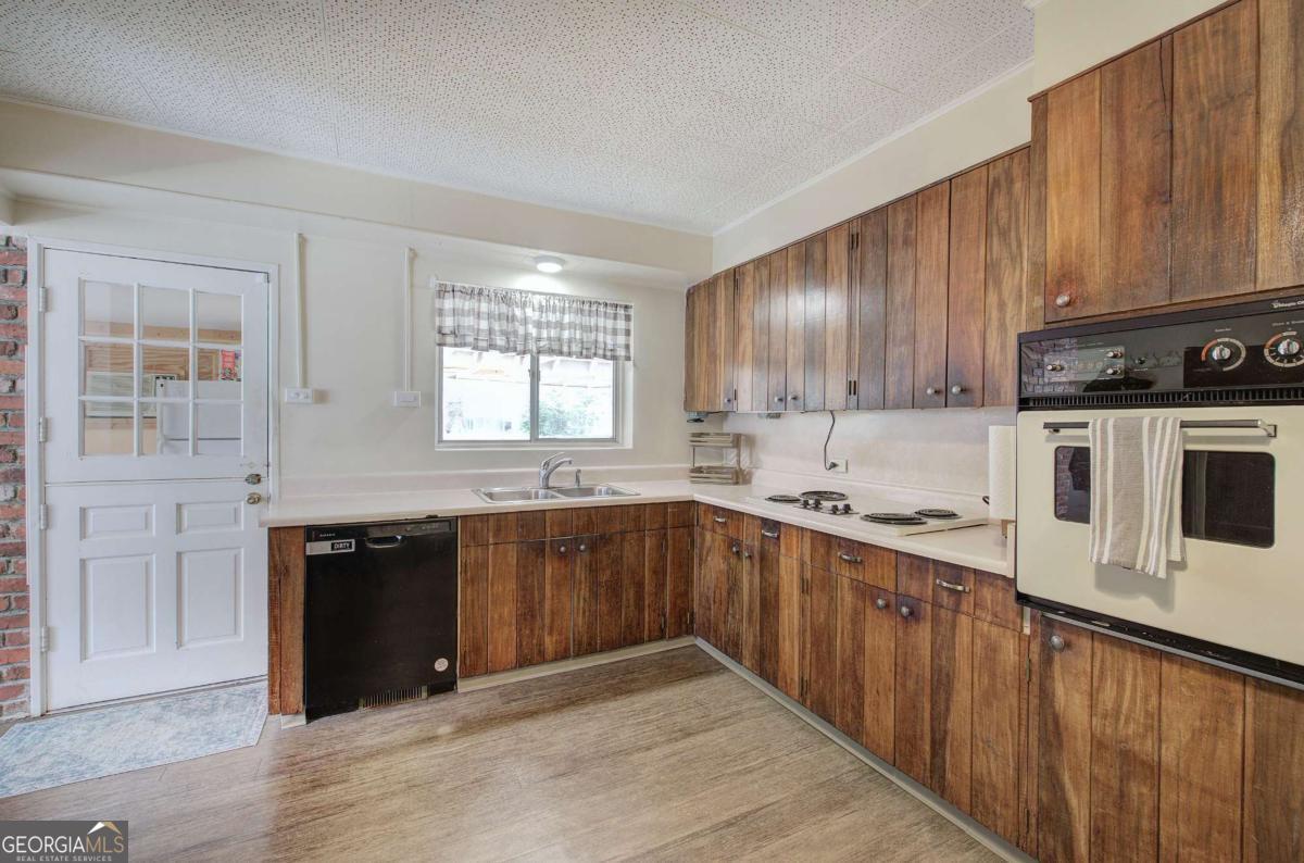 26 Cedar Lane Cartersville GA 30120