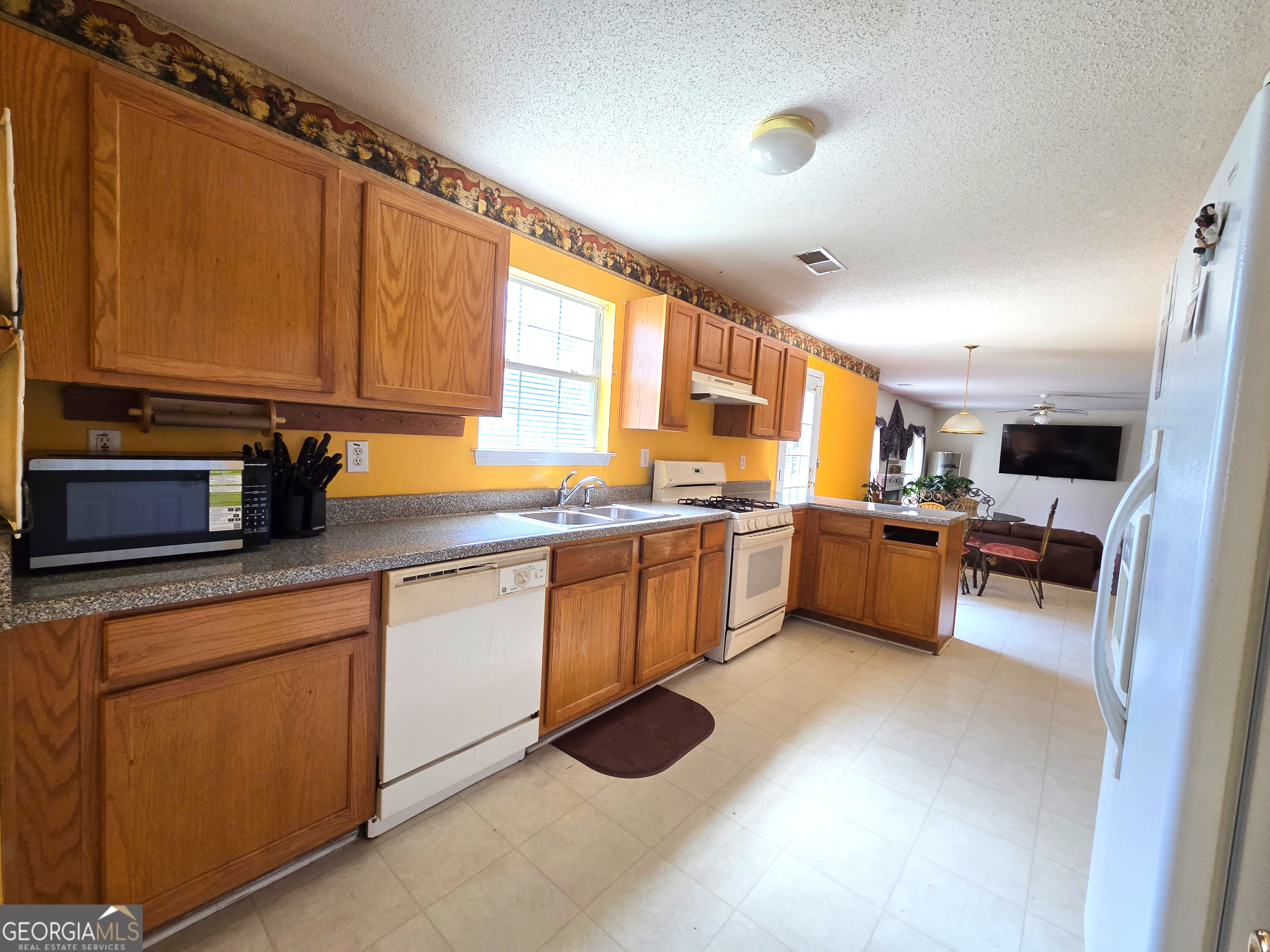 3005 Peach Blossom Trace SE Conyers GA 30013