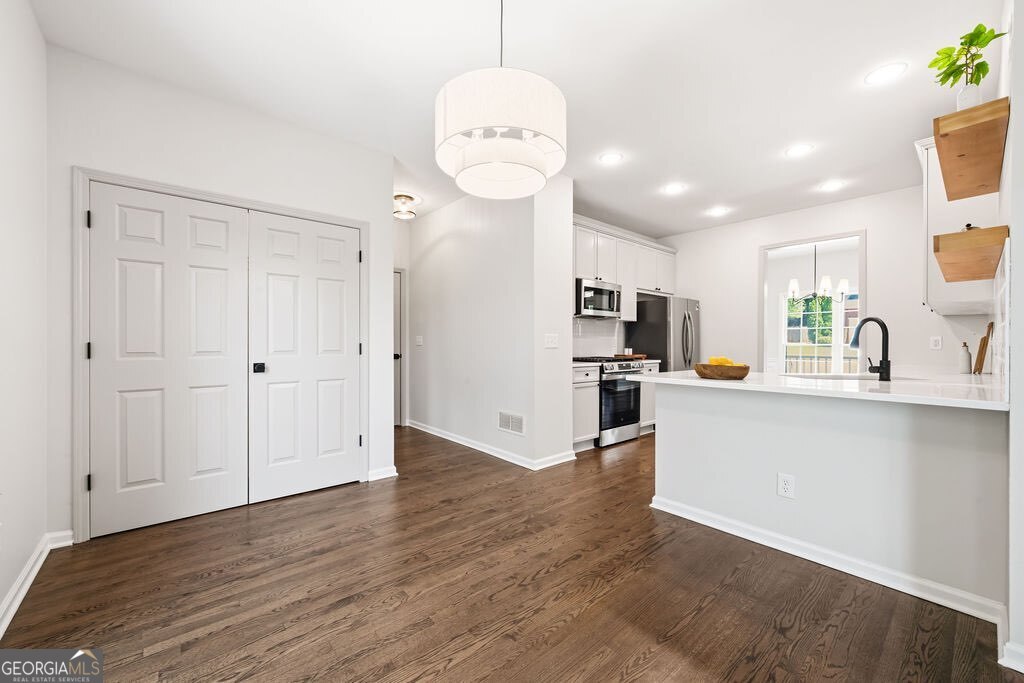 148 Crestview Drive Dallas GA 30157