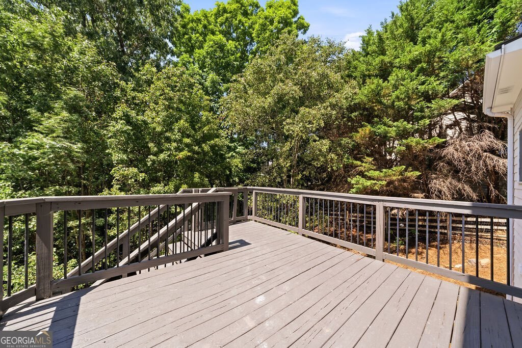 148 Crestview Drive Dallas GA 30157