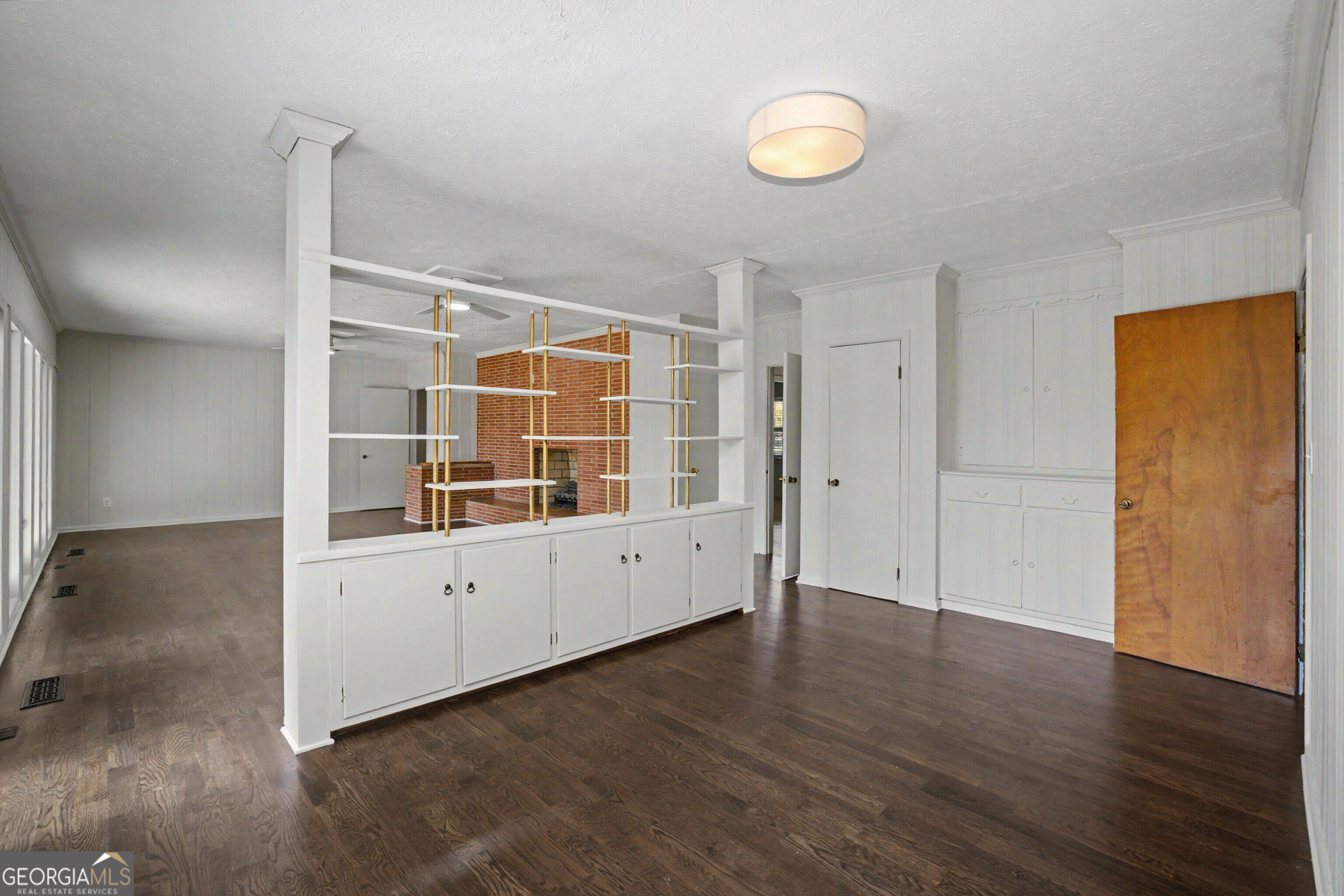 17962 Main Street Woodbury GA 30293