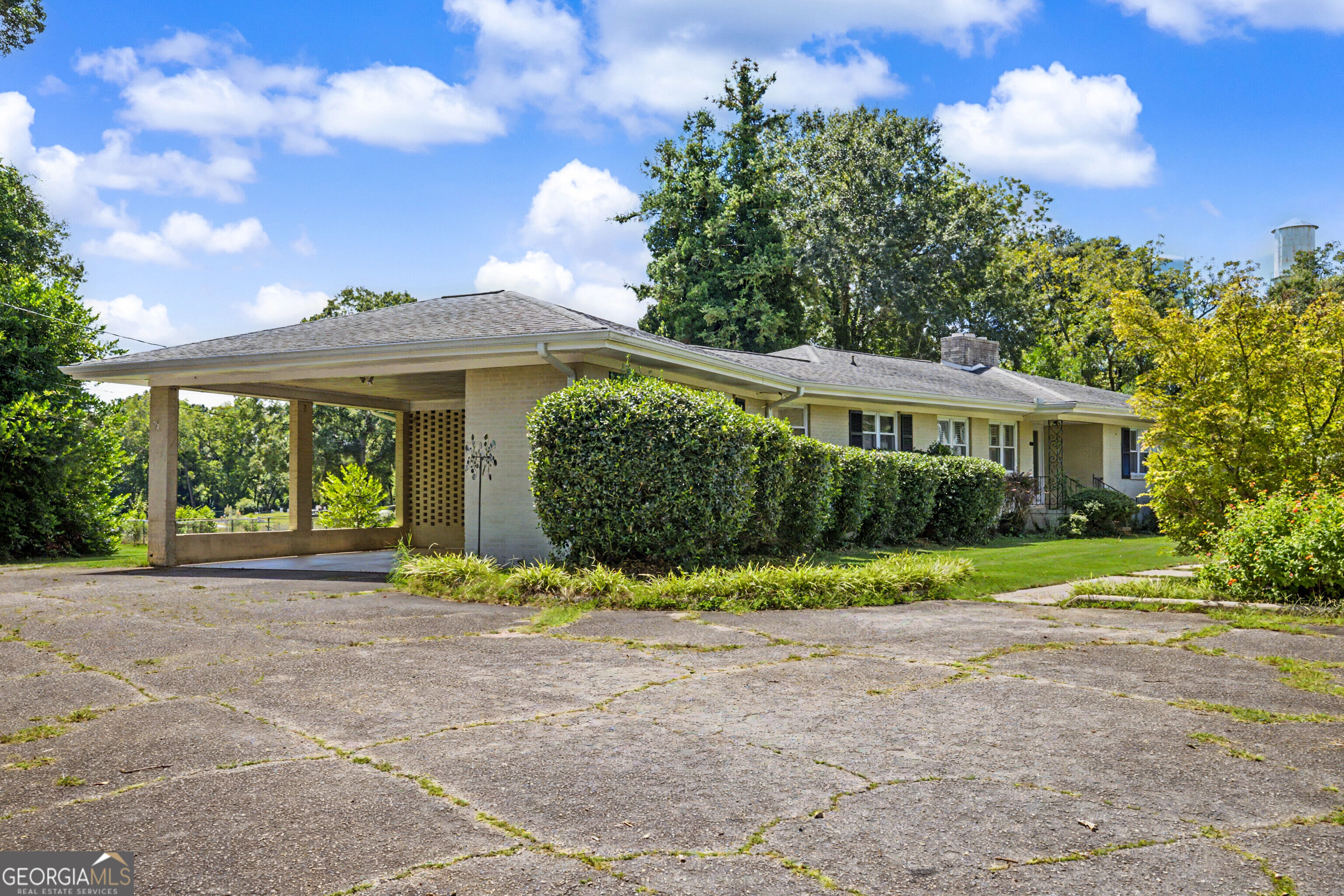 17962 Main Street Woodbury GA 30293