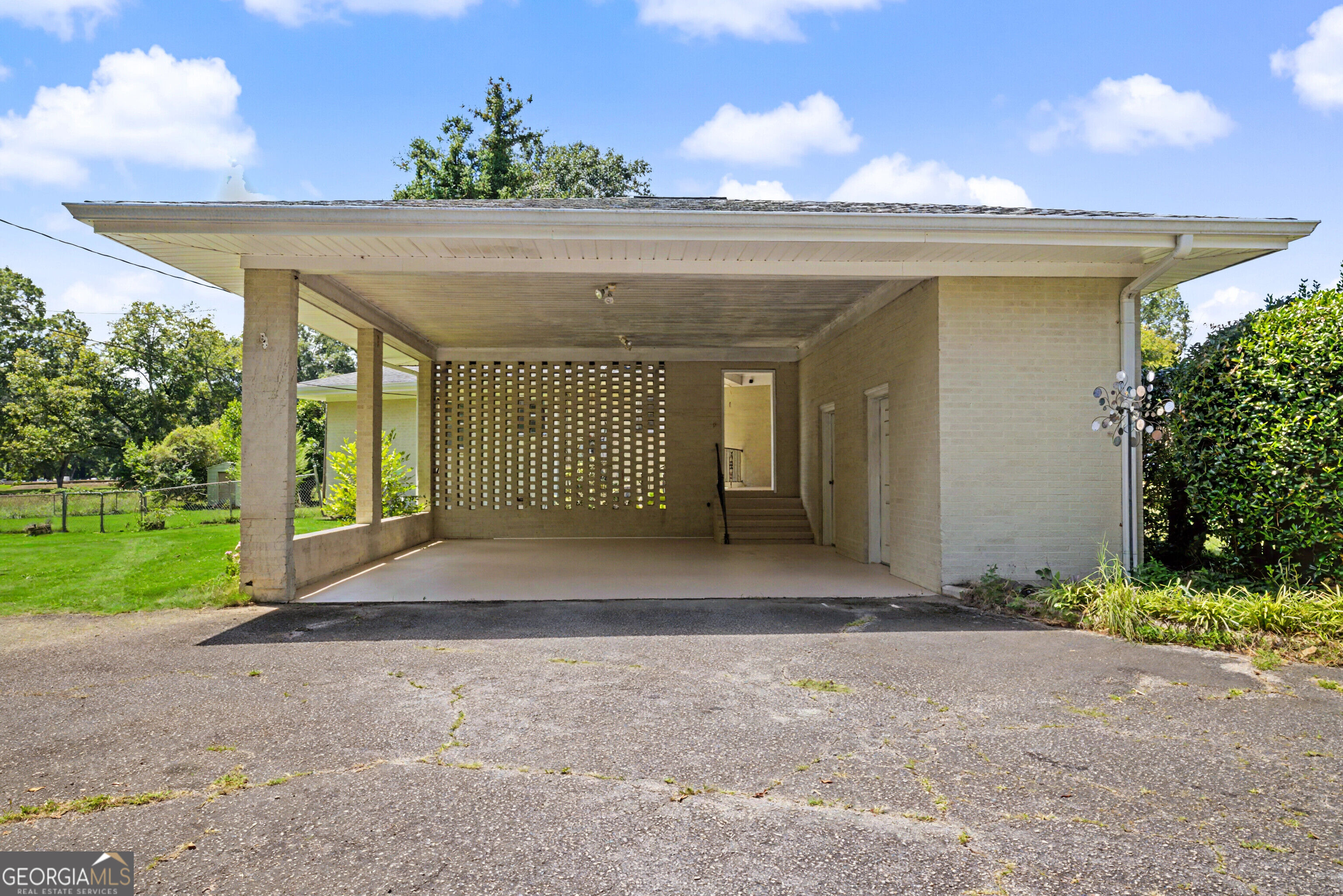 17962 Main Street Woodbury GA 30293