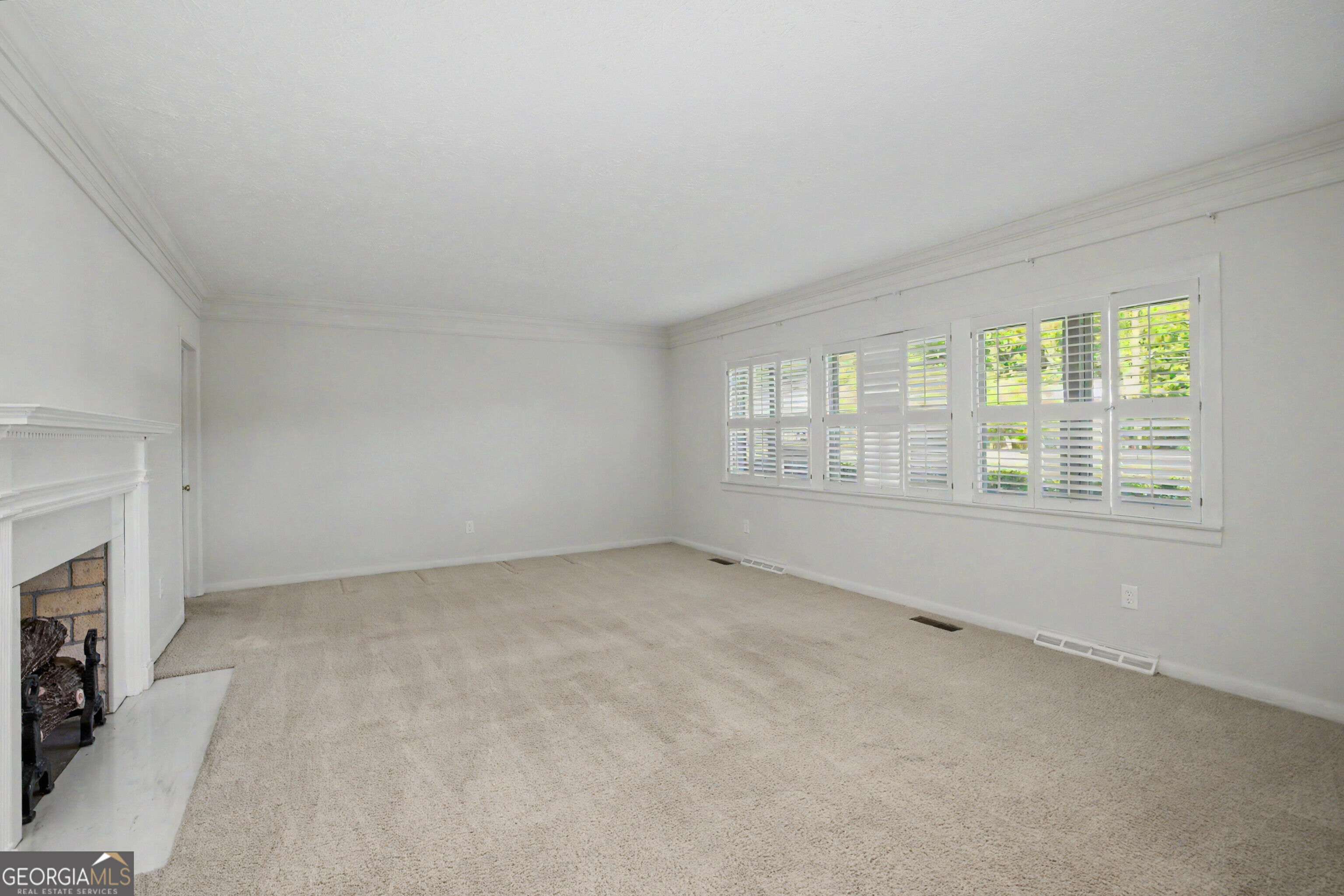 17962 Main Street Woodbury GA 30293