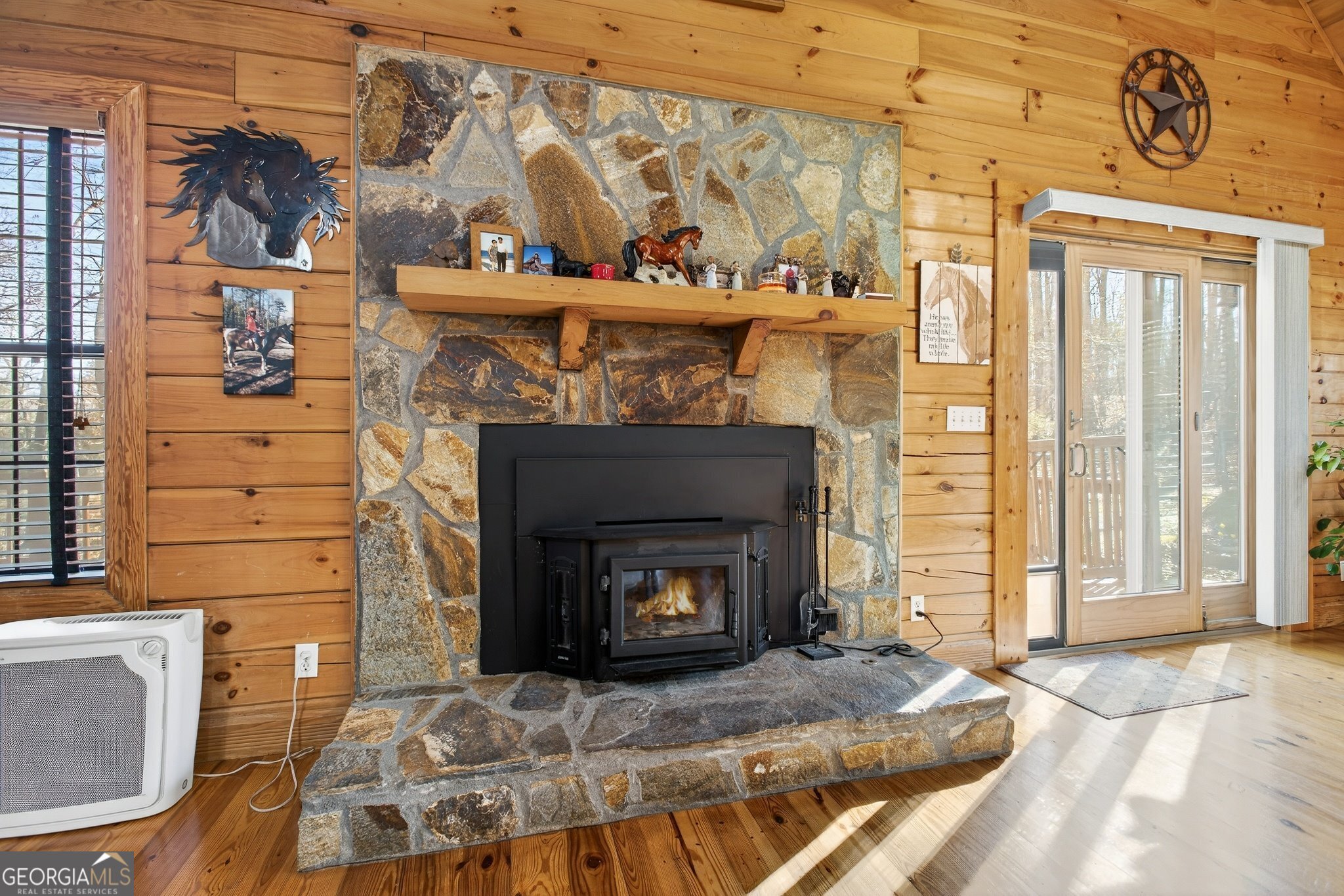5981 Blacks Bluff Road SW Cave Spring GA 30124