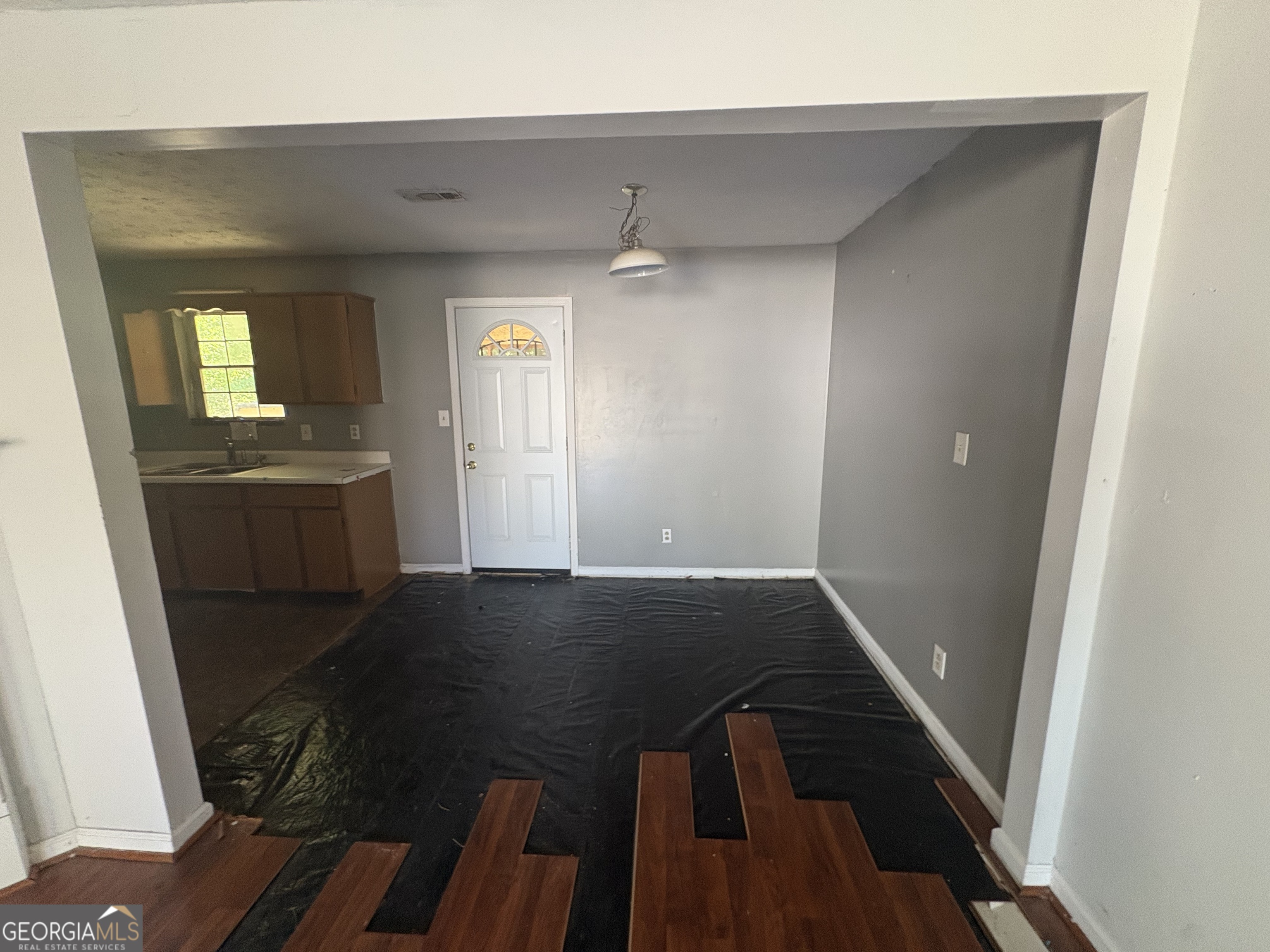3040 Garnet Way Atlanta GA 30349