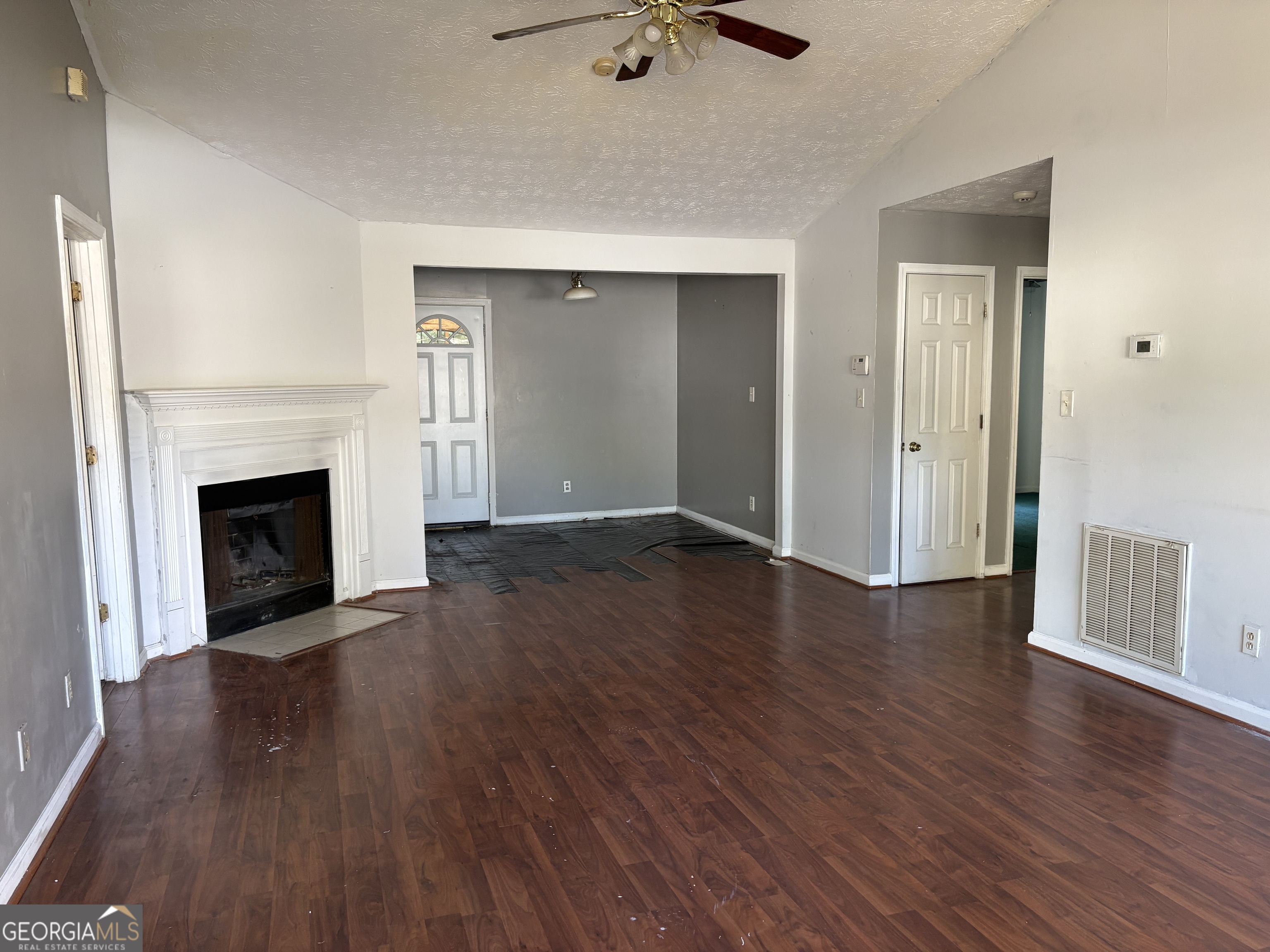 3040 Garnet Way Atlanta GA 30349