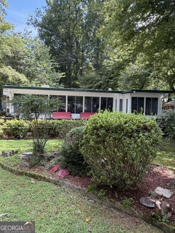 55 Riverside Pl Place Cleveland GA 30528