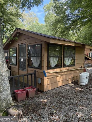 55 Riverside Pl Place Cleveland GA 30528