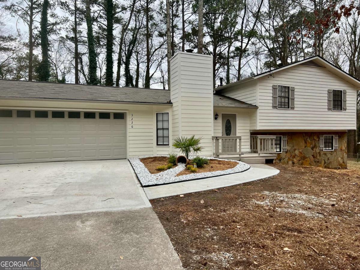 3226 Bruckner Boulevard Snellville GA 30078