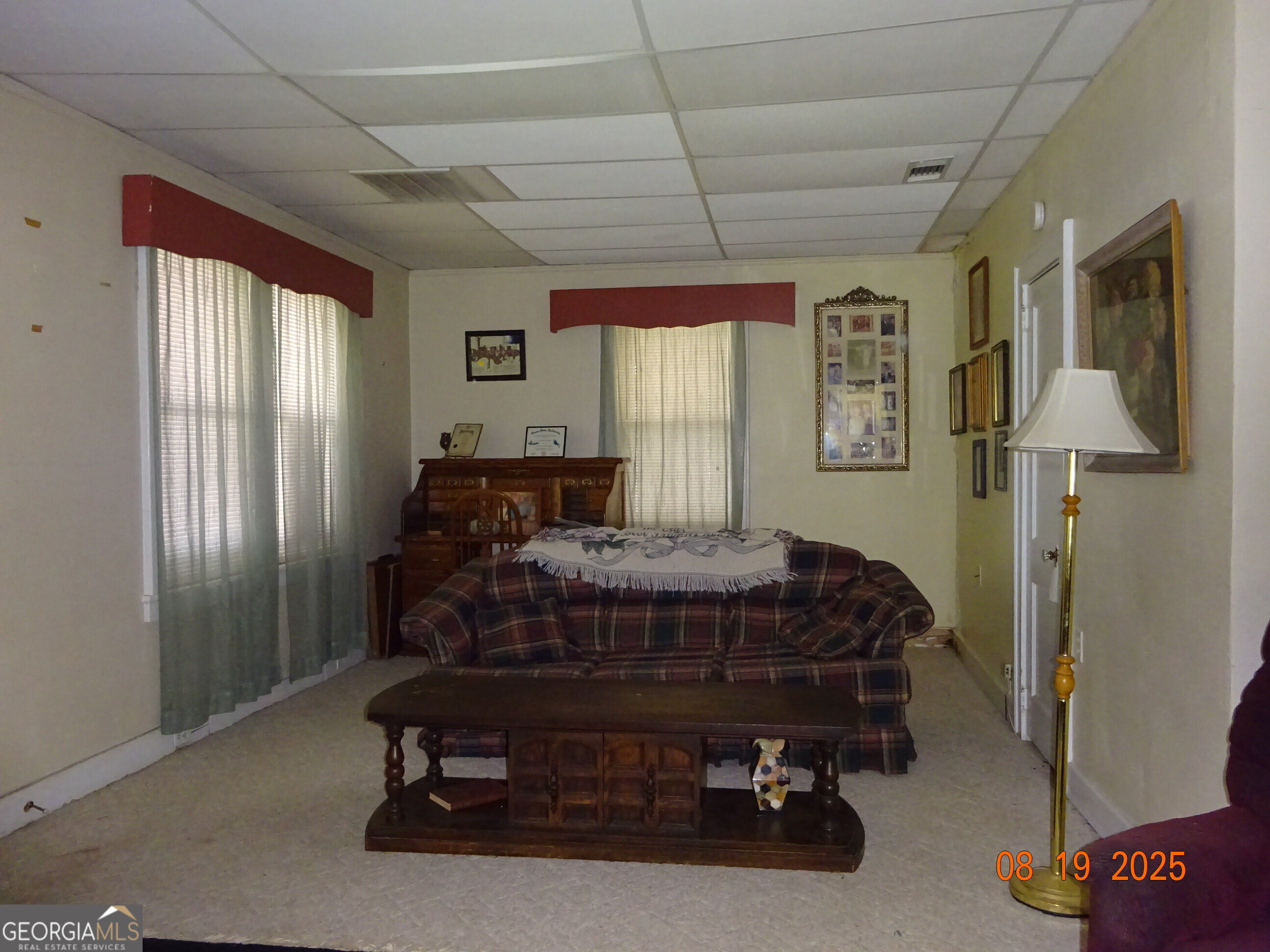 6 N Spring Street Claxton GA 30417