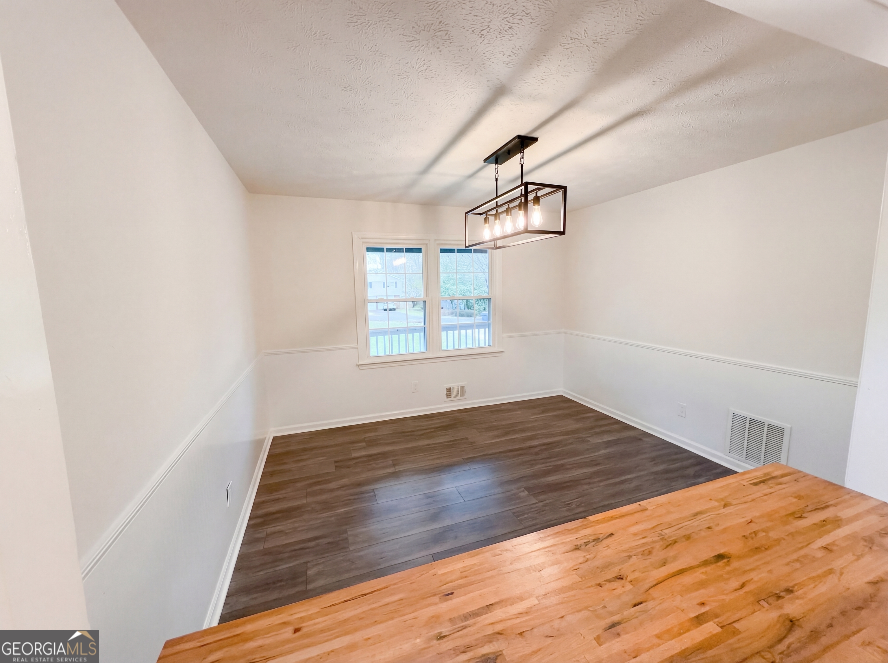 1272 Owen Circle Sugar Hill GA 30518