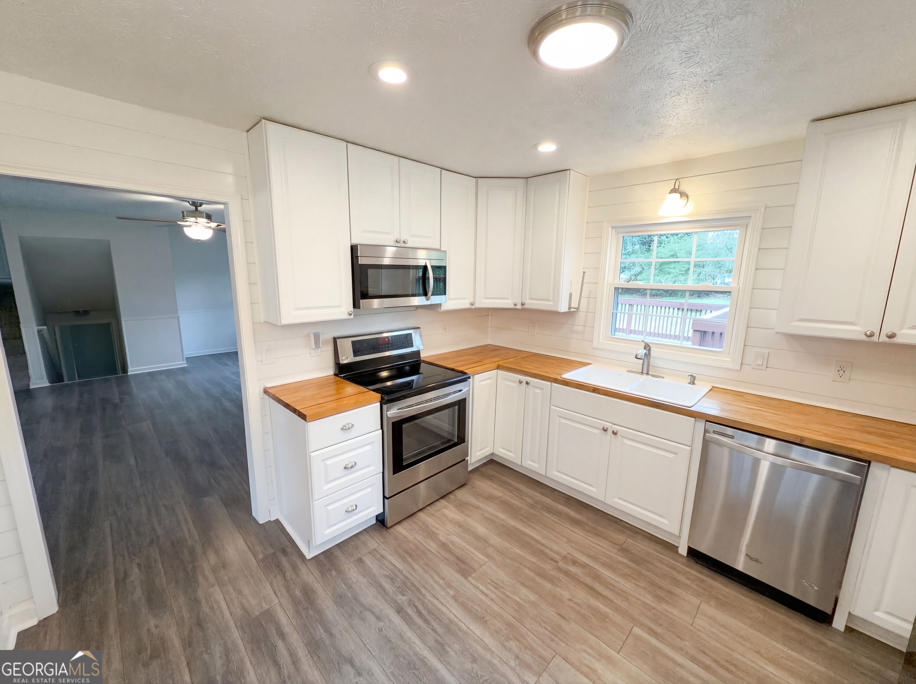 1272 Owen Circle Sugar Hill GA 30518