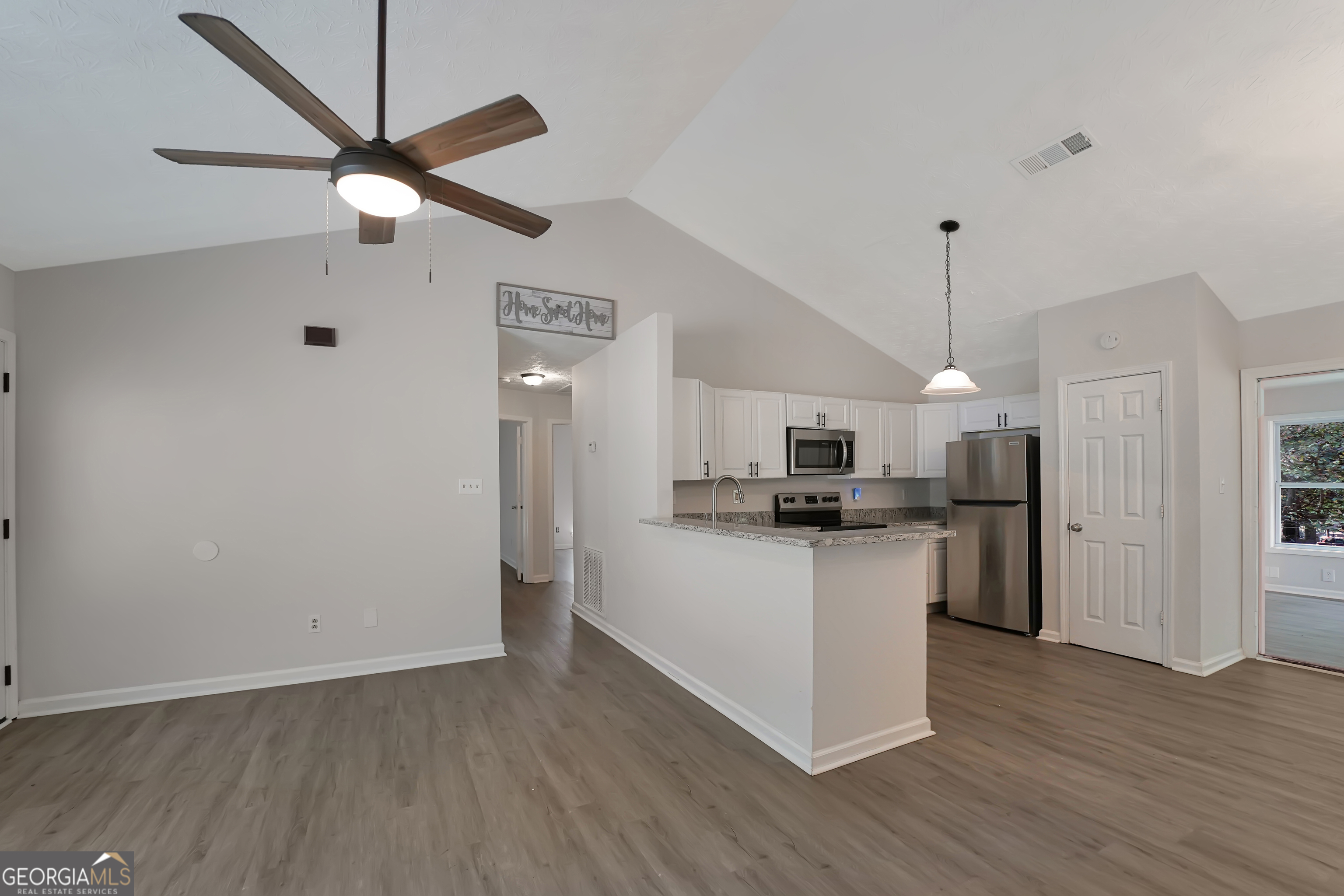 107 Woodridge Drive Stockbridge GA 30281
