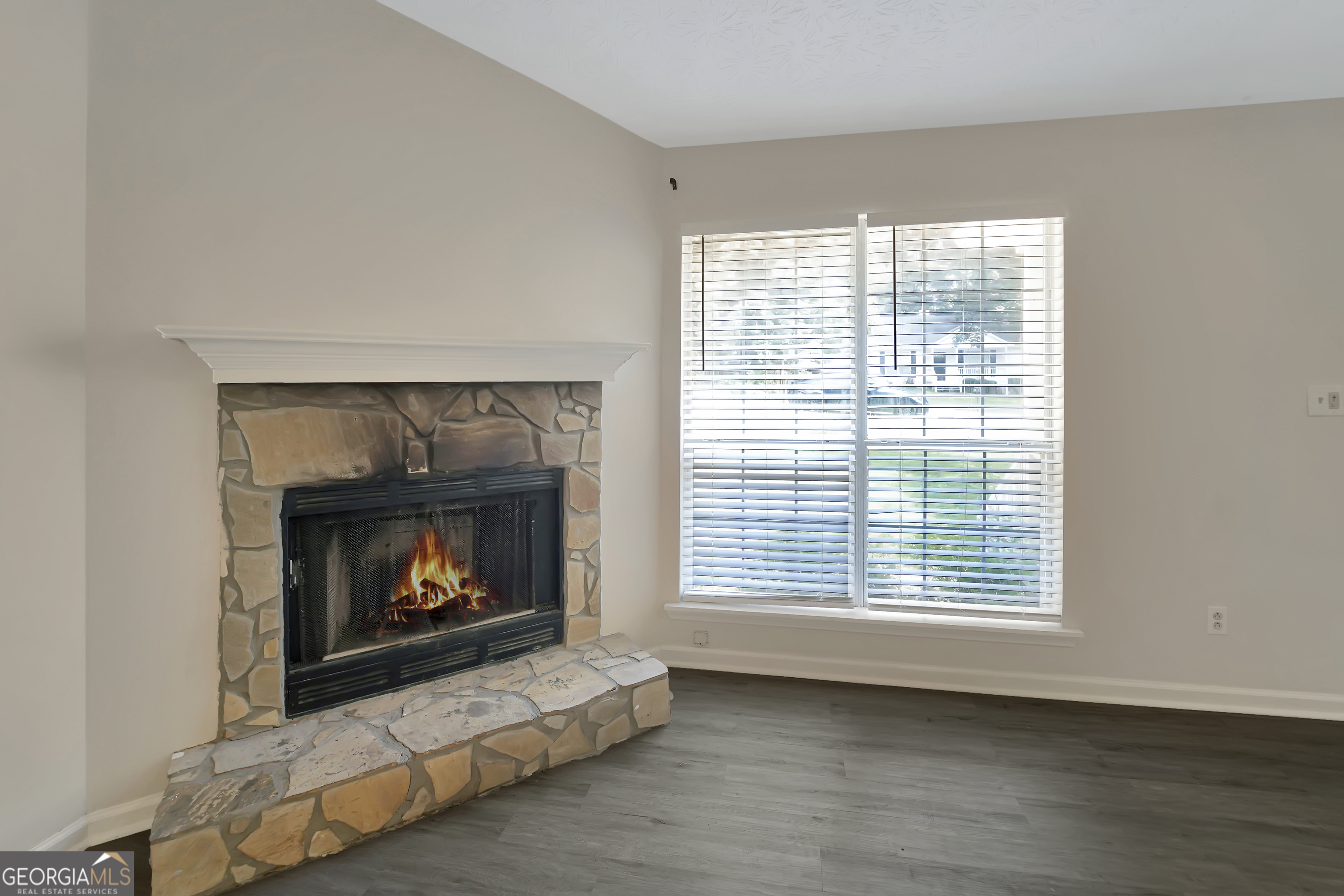 107 Woodridge Drive Stockbridge GA 30281