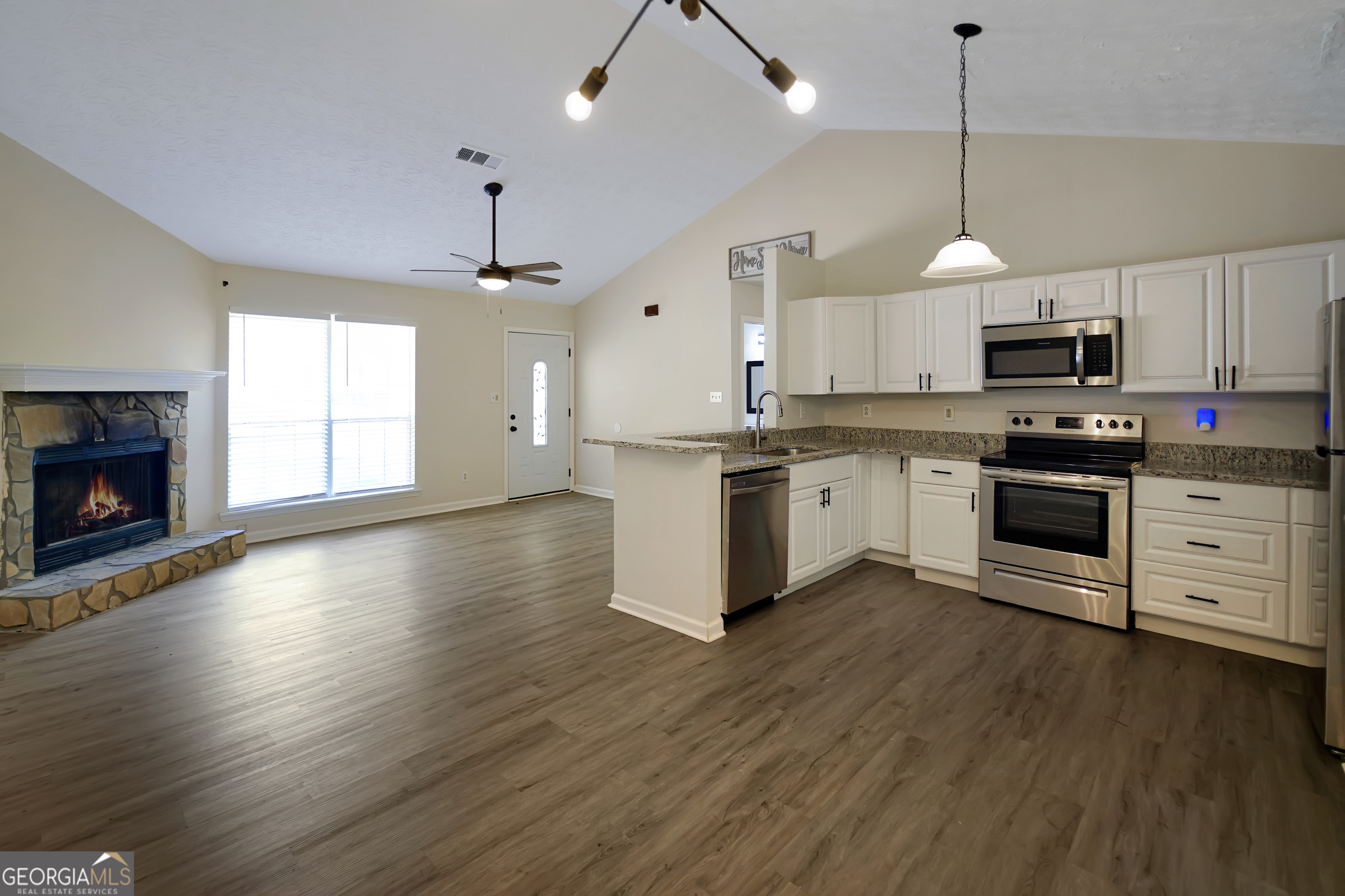 107 Woodridge Drive Stockbridge GA 30281