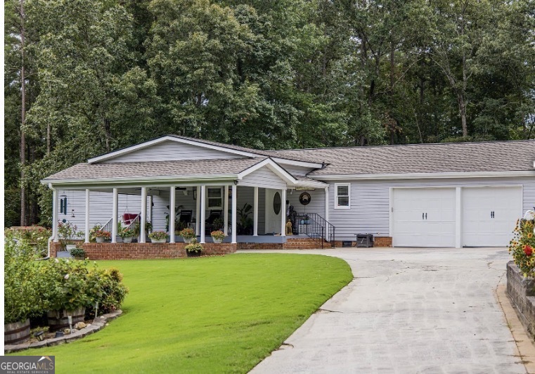 38 Lakeview Drive SE Lindale GA 30147