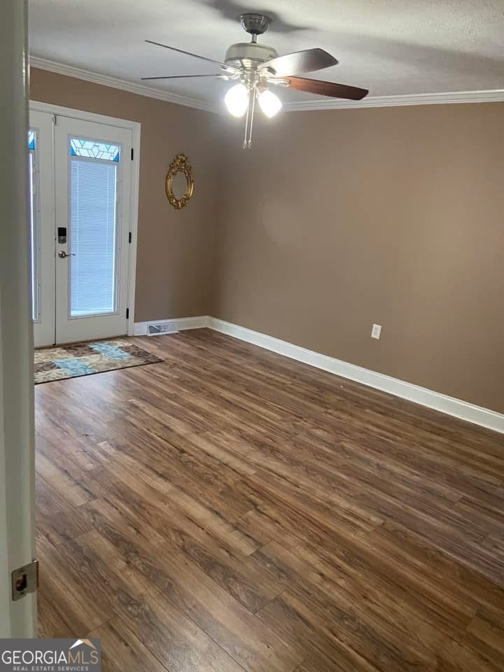 38 Lakeview Drive SE Lindale GA 30147