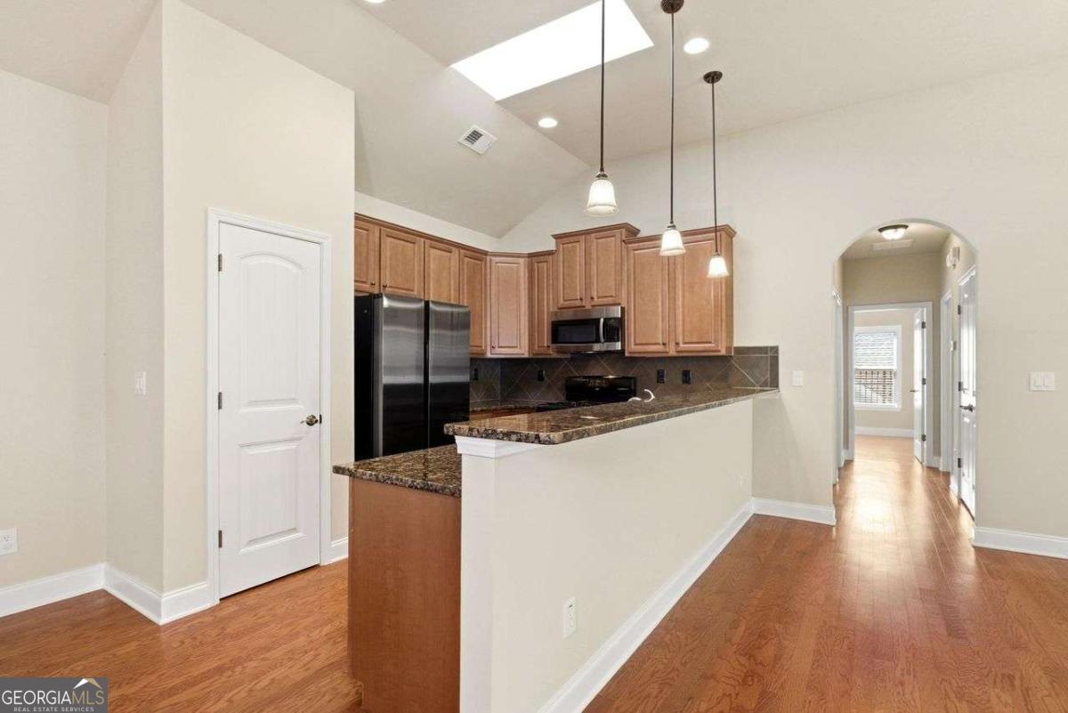 362 Acuba View Woodstock GA 30188