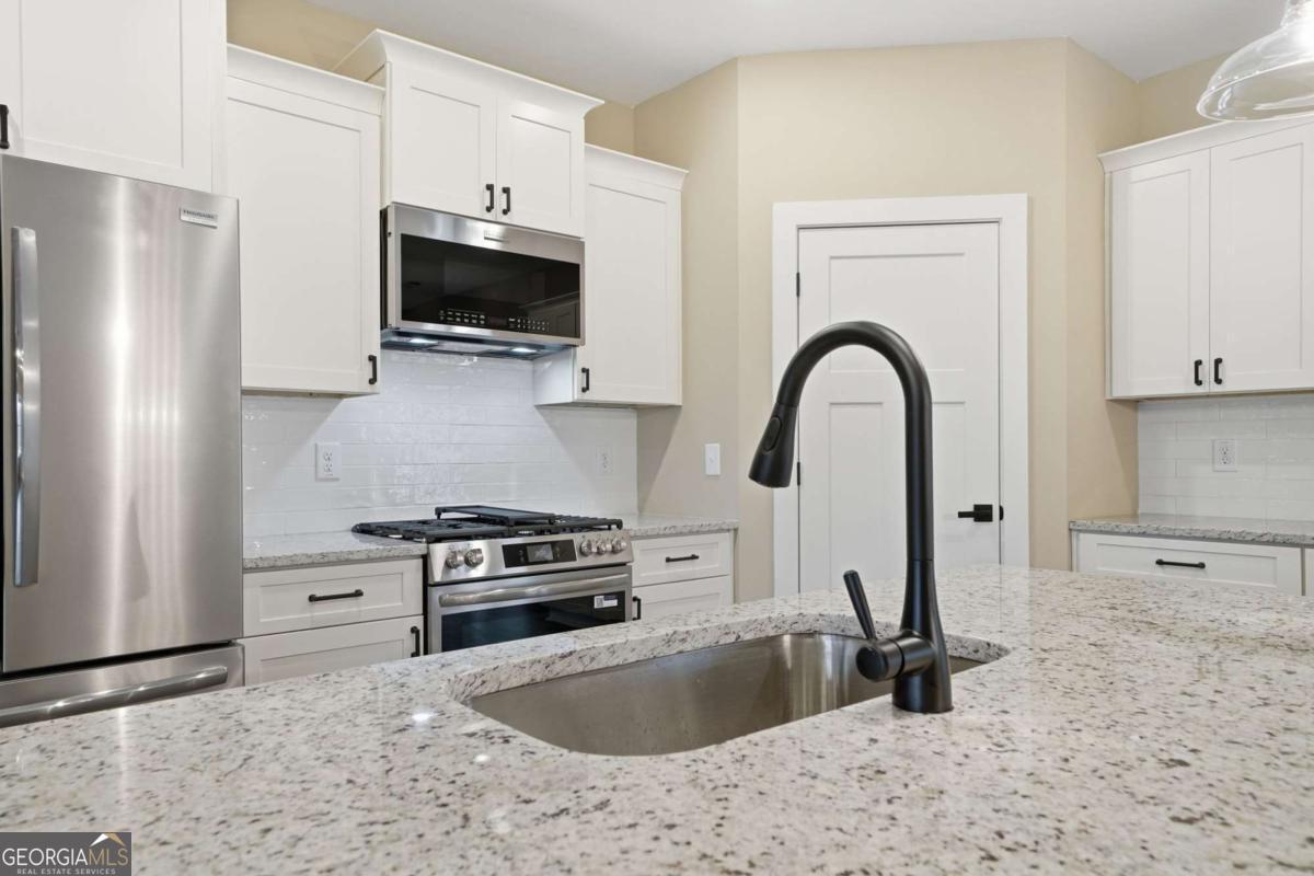 176 Windsor Way Jasper GA 30143