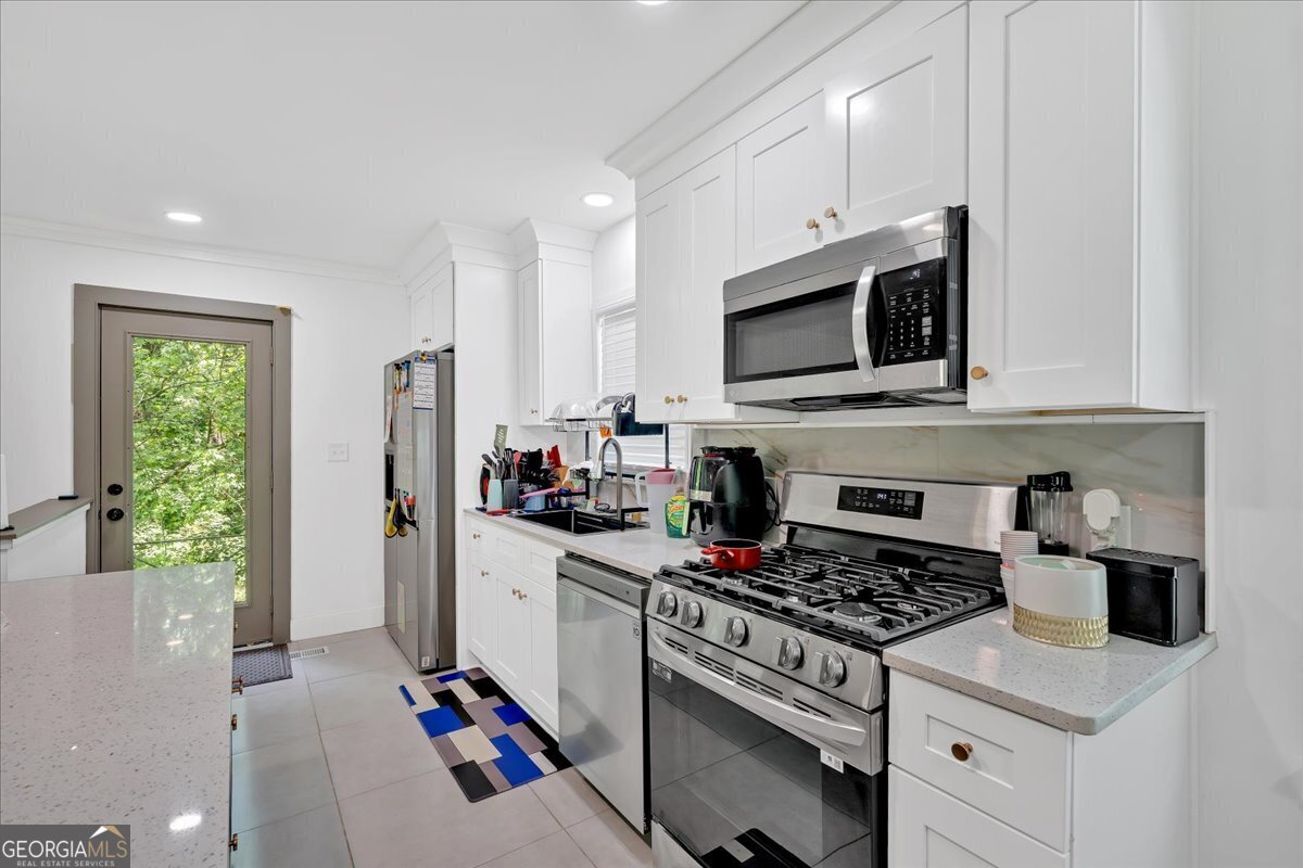 2210 Polar Rock Avenue SW Atlanta GA 30315