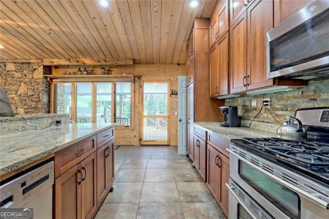 2960 Tate City Road Hayesville NC 28904