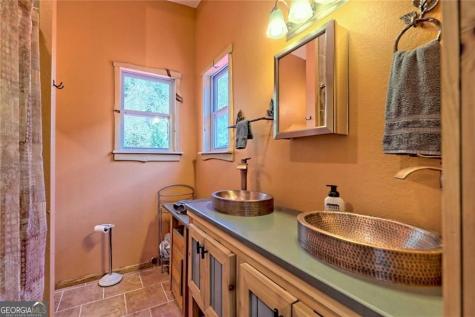 2960 Tate City Road Hayesville NC 28904