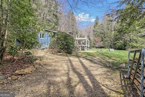2960 Tate City Road Hayesville NC 28904
