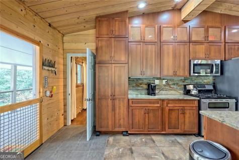 2960 Tate City Road Hayesville NC 28904