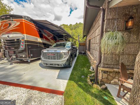 111 Wildflower Road Scaly Mountain NC 28775