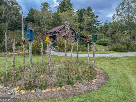 111 Wildflower Road Scaly Mountain NC 28775
