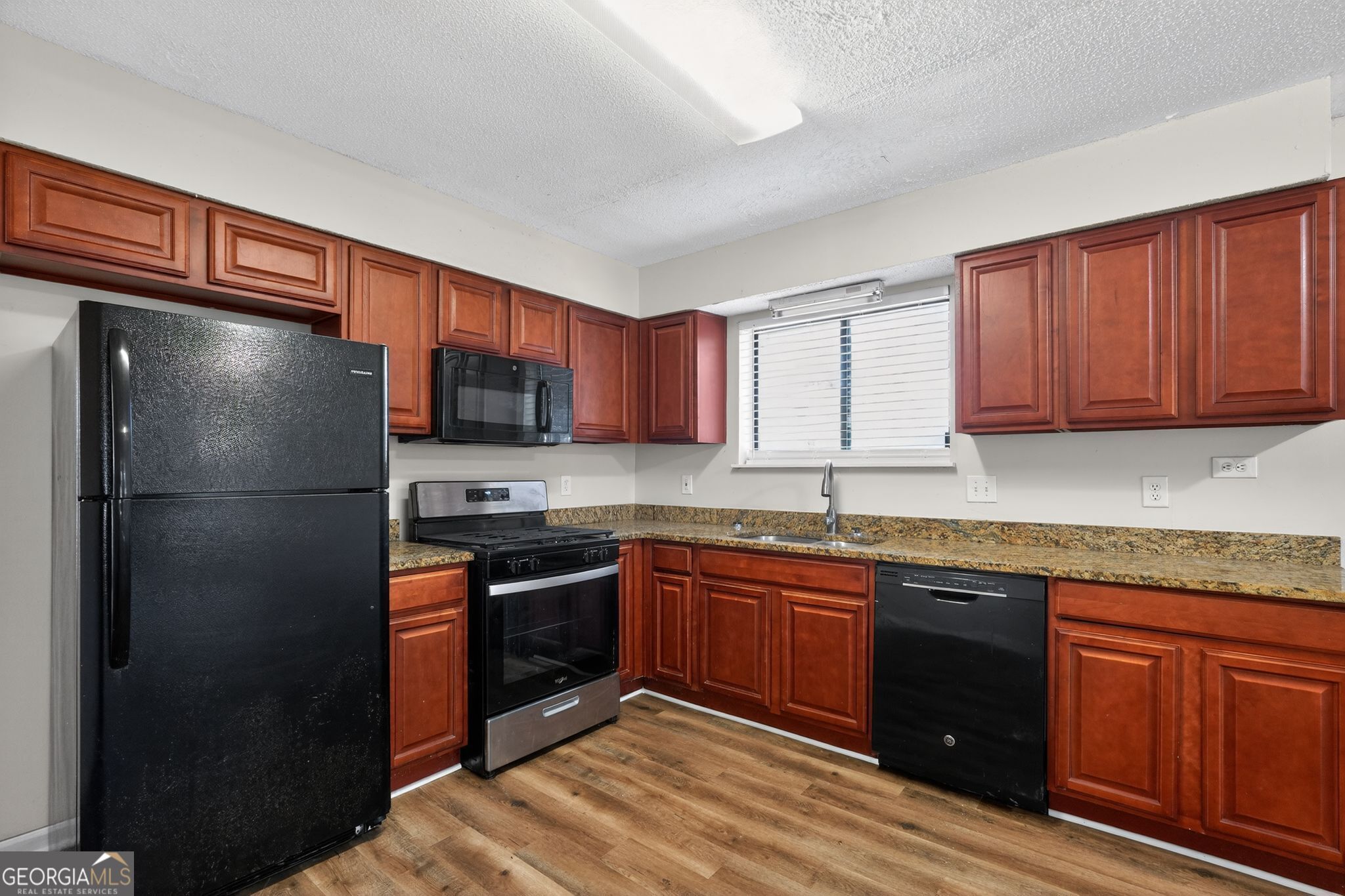 858 Chapman Circle Stone Mountain GA 30088