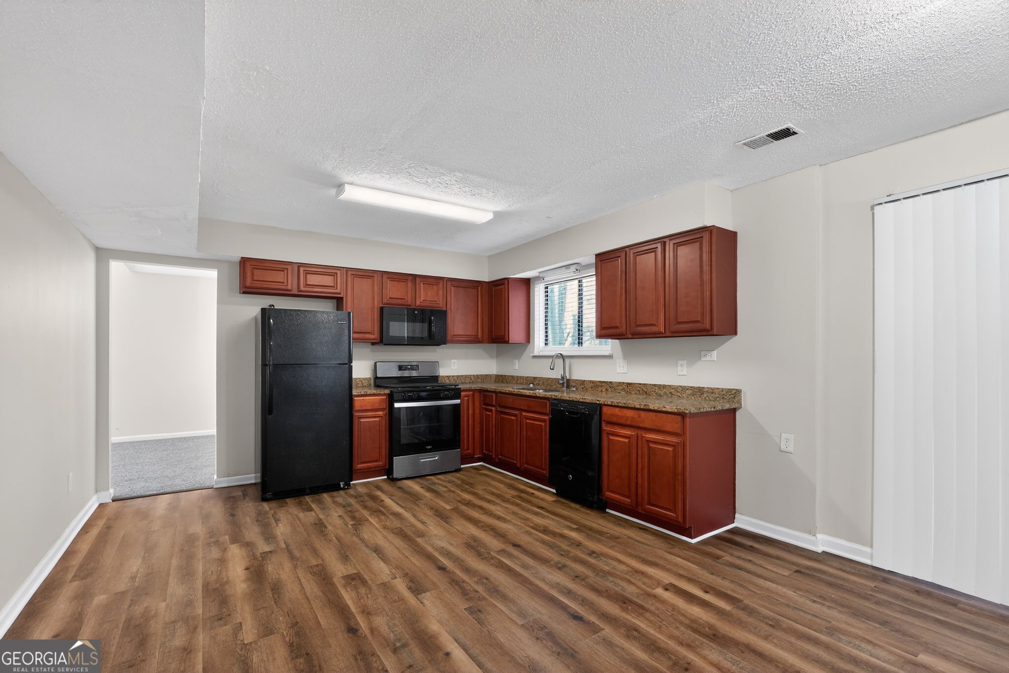 858 Chapman Circle Stone Mountain GA 30088