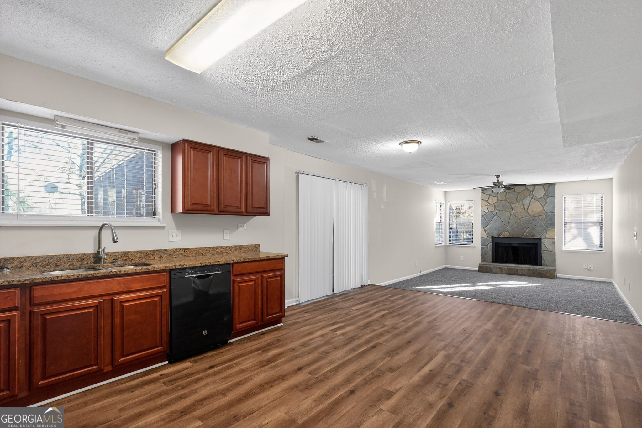 858 Chapman Circle Stone Mountain GA 30088