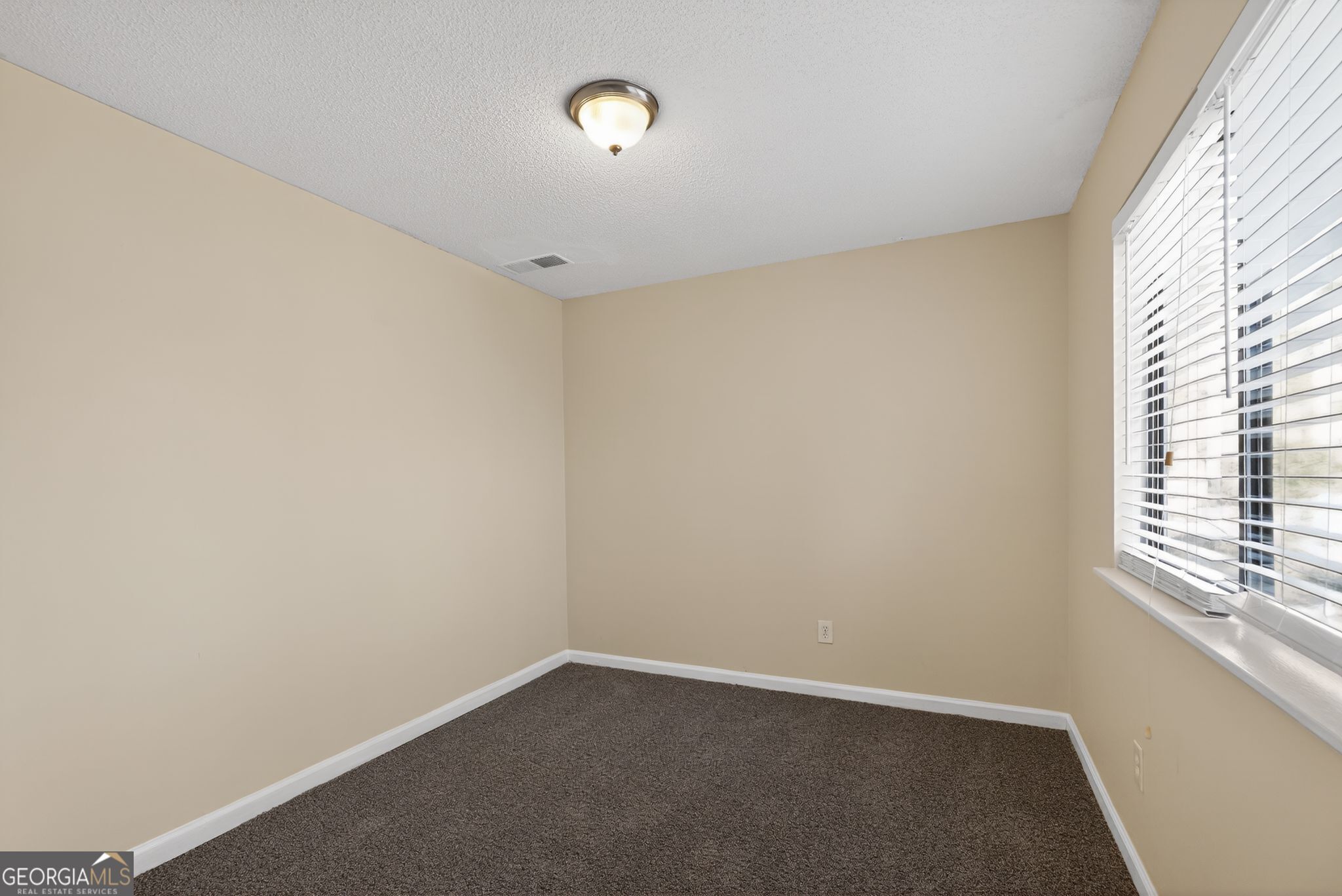 858 Chapman Circle Stone Mountain GA 30088
