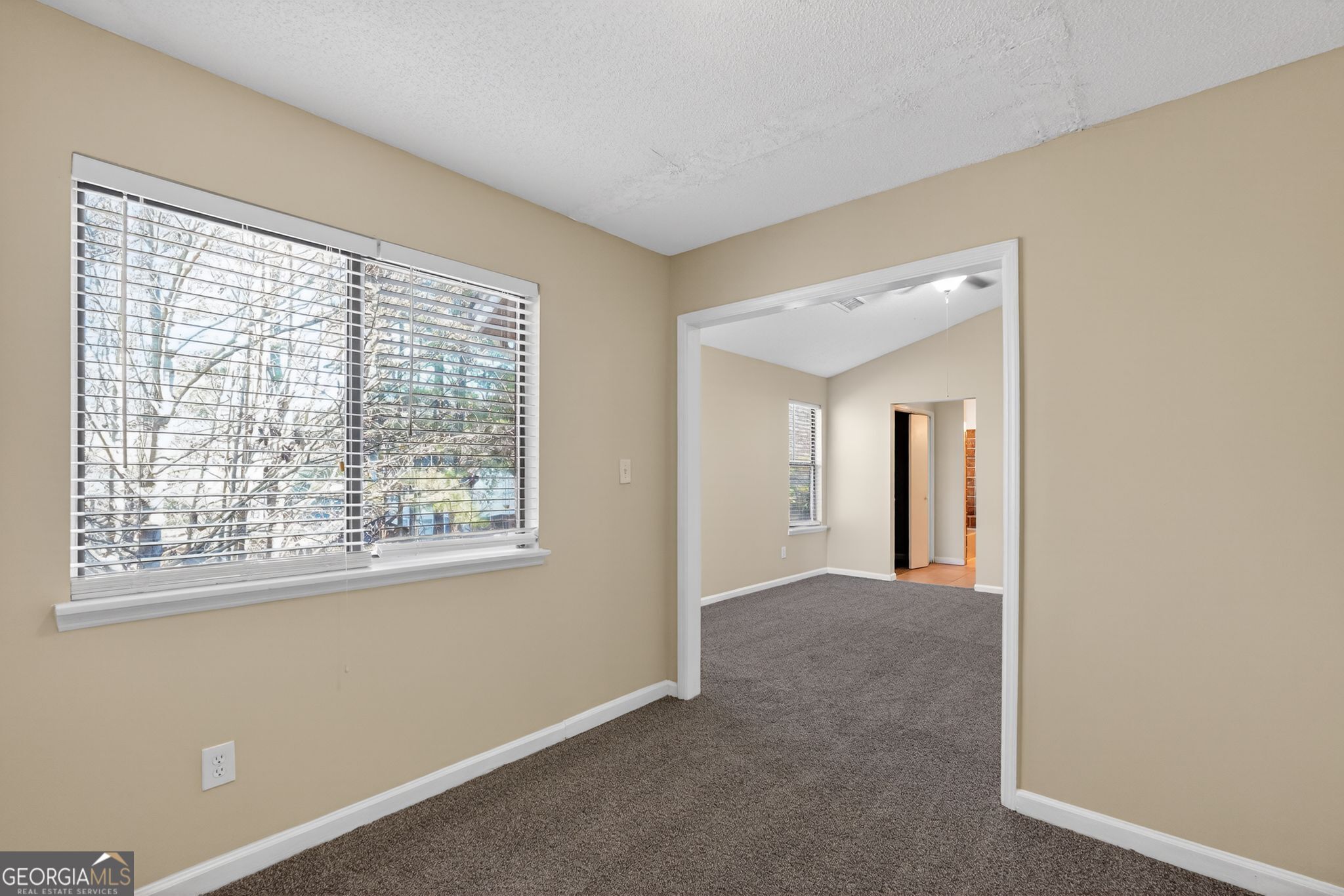 858 Chapman Circle Stone Mountain GA 30088