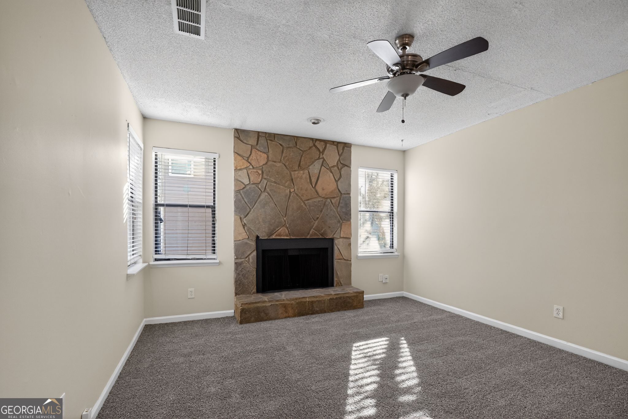 858 Chapman Circle Stone Mountain GA 30088