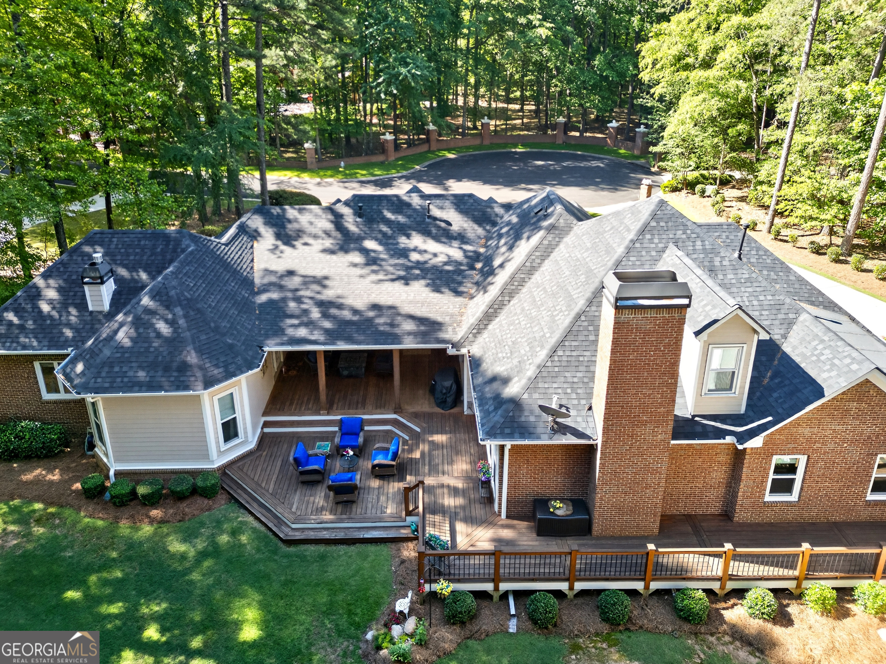 125 County Down Fayetteville GA 30215